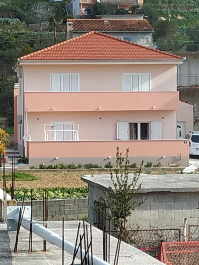 Apartman Roza Podstrana Bagian luar foto