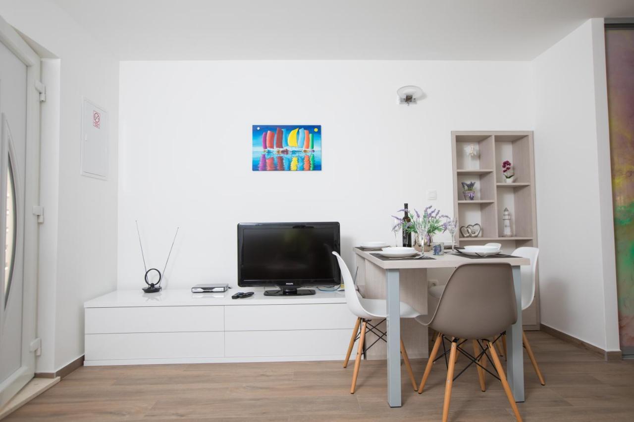 Apartman Roza Podstrana Bagian luar foto