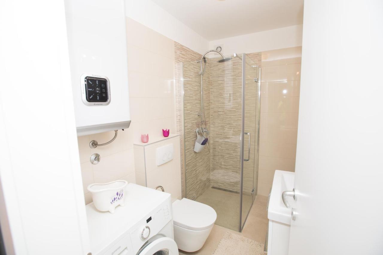 Apartman Roza Podstrana Bagian luar foto